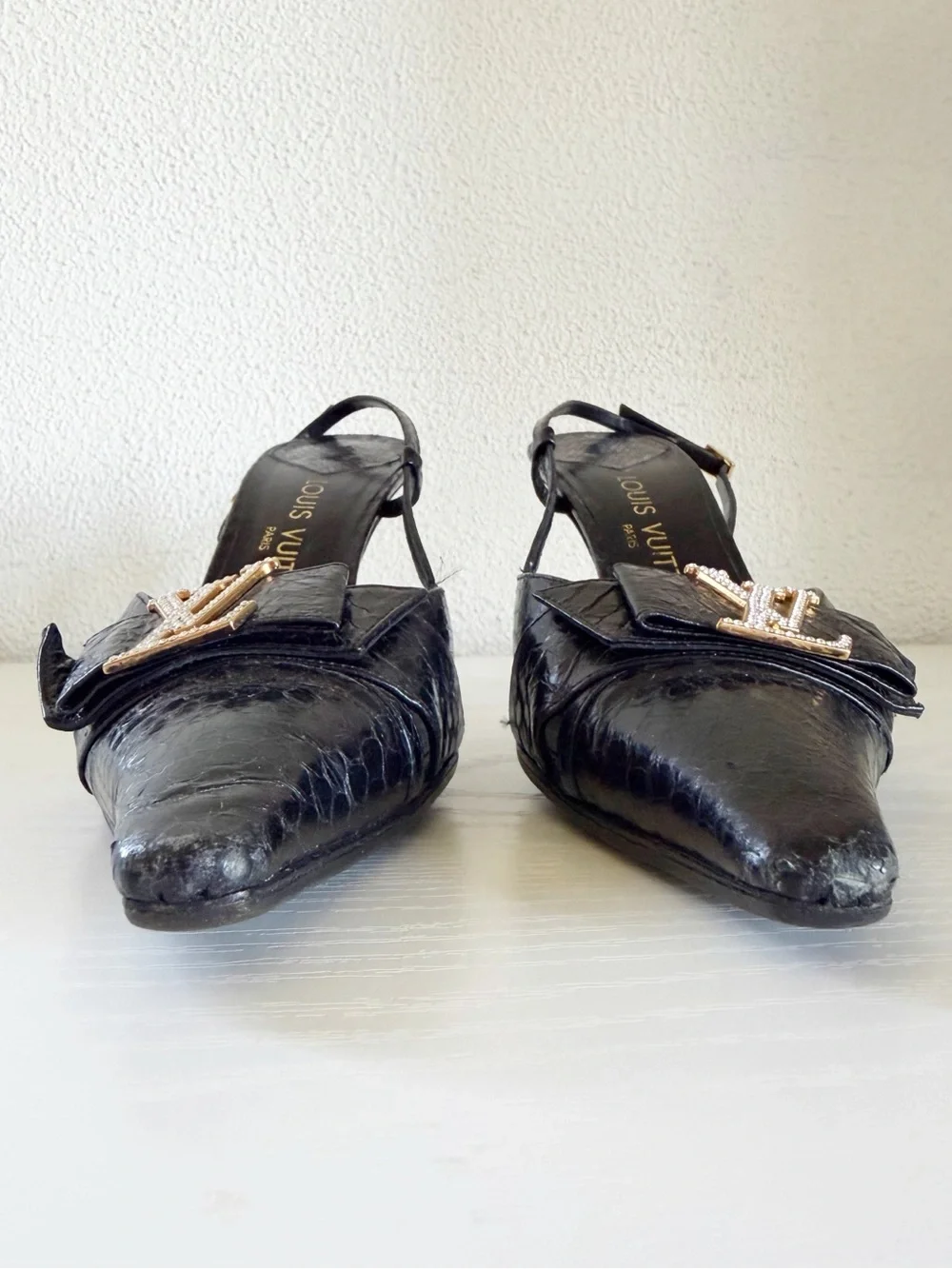 Louis Vuitton Slingback Pumps Black Snakeskin Crystal LV EU 37.5 US 7-7.5